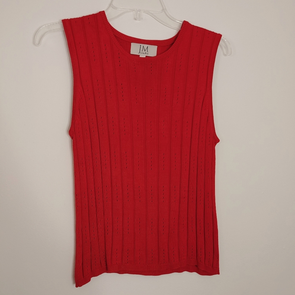 90's JM studio red silk tank top. Size S